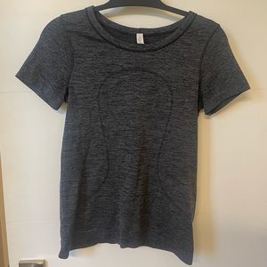 Lululemon dark grey top. Size 4.